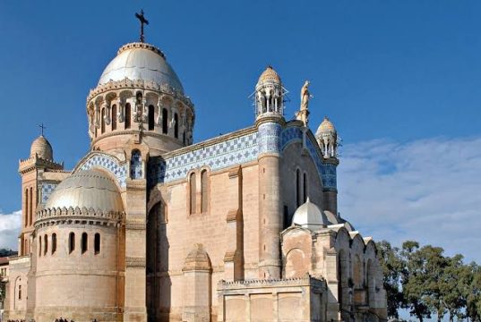 Kabylie : L’étouffement méthodique du christianisme au nom de « l’identité islamique algérienne »